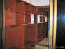 le rangement de la chambre principale.